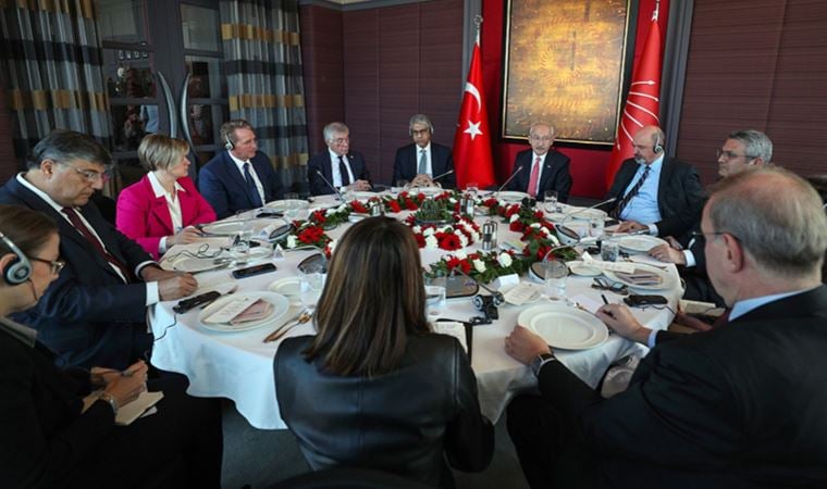 CHP lideri Kılıçdaroğlu, Türkiye’de görevli büyükelçilerle yemekte buluştu