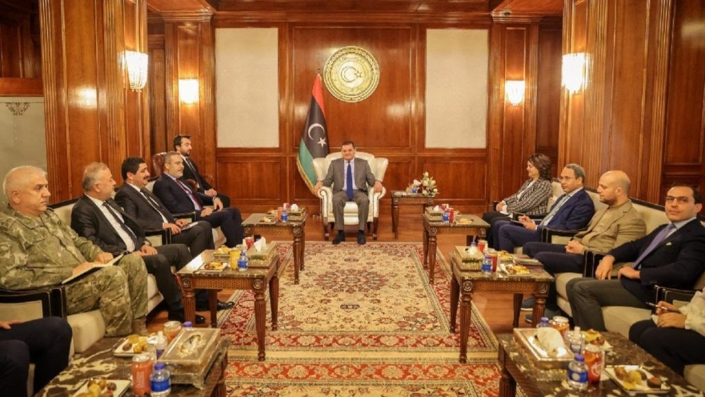 MİT Başkanı Fidan Trablus’ta Libya Başbakanı Dibeybe ile görüştü