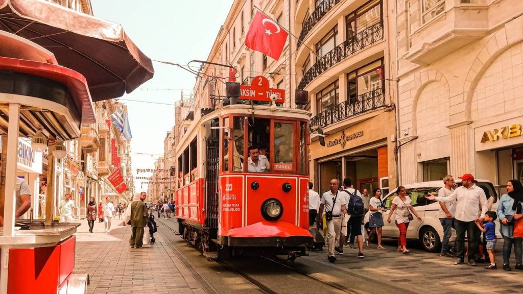 İstanbul’a gelen turist sayısında rekor kırıldı