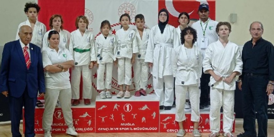 Bodrumspor Judo Takımı, 100’üncü Yıl Judo Turnuvası’nda İlk Kez Yarıştı ve Derece Yaptı