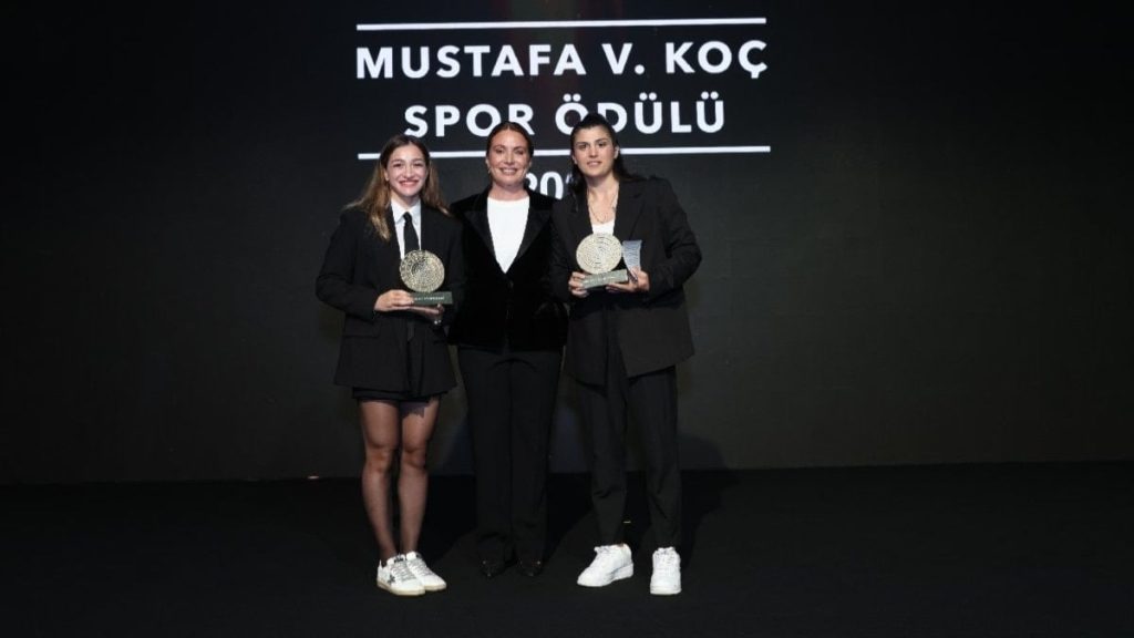 2023 Mustafa V. Koç Spor Ödülü Busenaz Sürmeneli ve Buse Naz Çakıroğlu’na