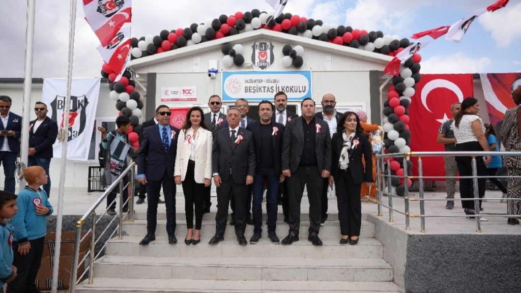 Beşiktaş İlkokulu açıldı