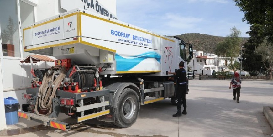 Bodrum Belediyesi 100 tankerlik su filosu kurarak evlere su dağıtacak MIŞ (!)