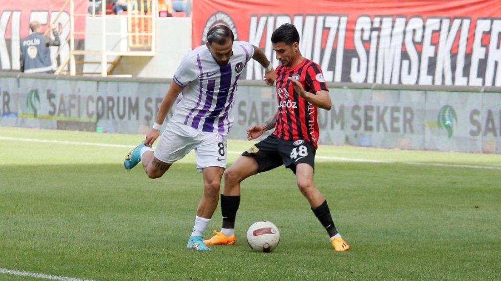 Çorum FK ile Ankara Keçiörengücü arasındaki maçta gol düellosu