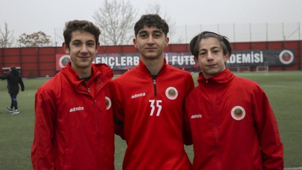 Fenerbahçe 3 genç yeteneği transfer etti