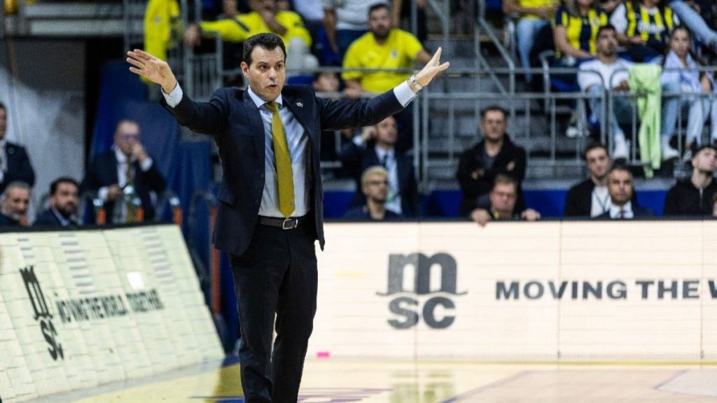 Fenerbahçe Beko Başantrenörü Dimitris Itoudis: Bunların üzerine çalışacağız