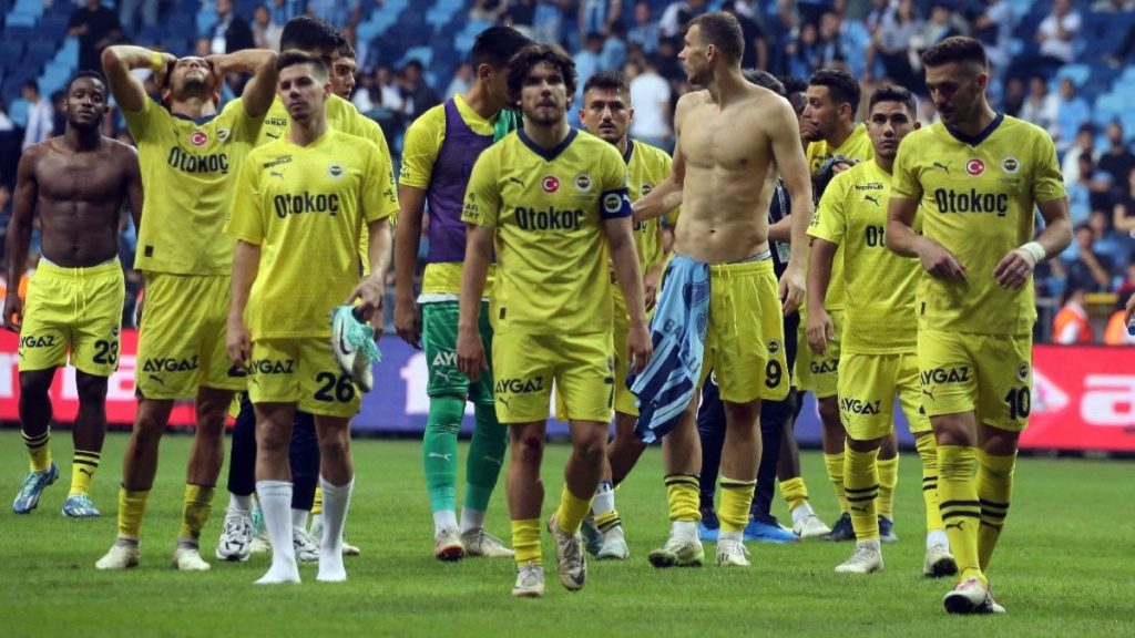 Fenerbahçe deplasmanda gol yememe rekorunu geliştirdi