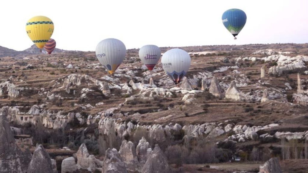 Kapadokya’da sıcak hava balonu turizmi rekor kırdı