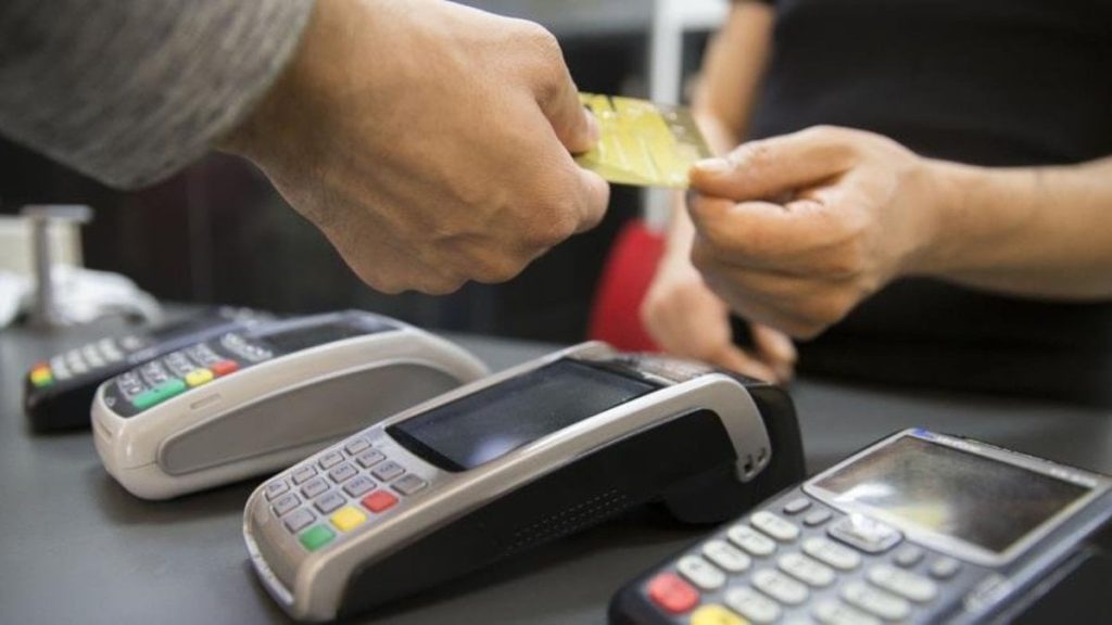 Kredi kartıyla ödemeler yüzde 122 arttı