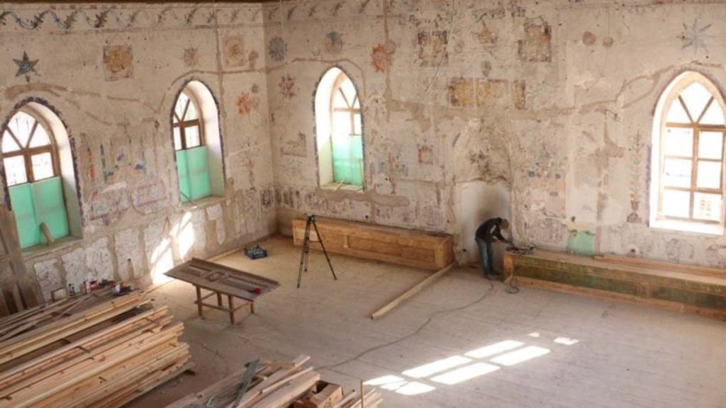 Tarihi camideki Osmanlı kalem işçilikleri ortaya çıktı