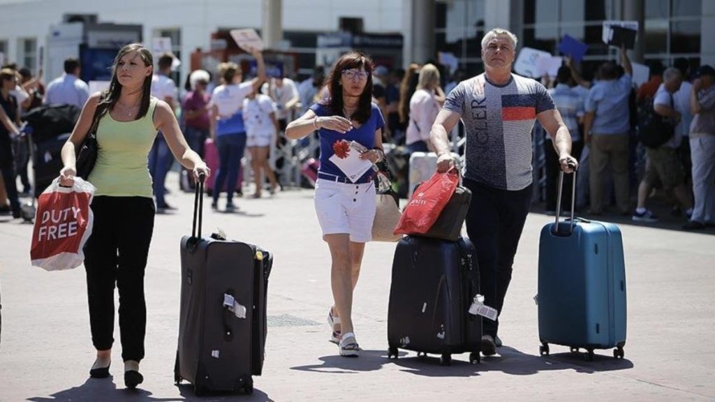 Türkiye’ye eylülde 5,7 milyon turist geldi