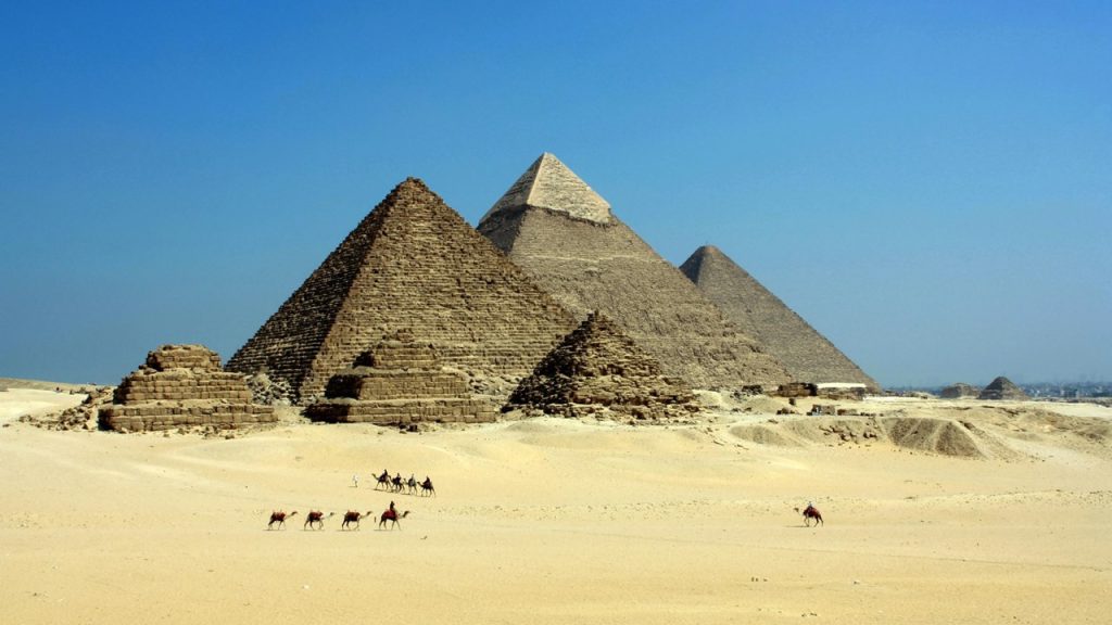 Mısır’a giden Türk turist sayısı bir yılda üçe katlandı