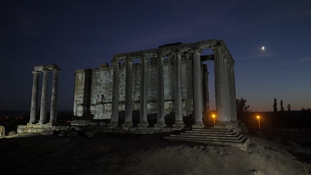 2024’de en çok ziyaret edilen tarihi yerlerden biri: Kütahya Zeus Tapınağı